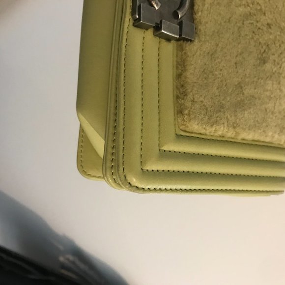 CHANEL Boy Small Light Green Lambskin Rabbit Fur - Picture 2 of 10
